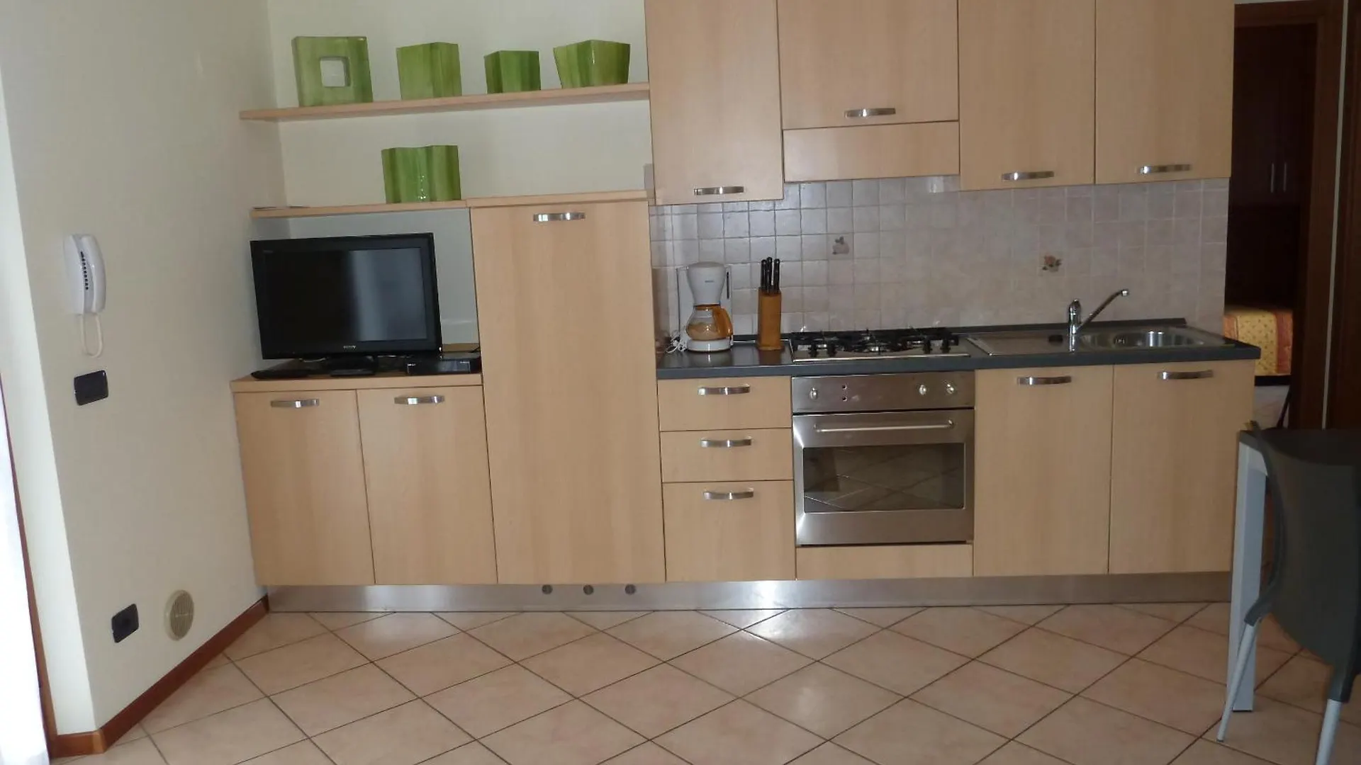 דירות מאלצ'סינה Casa Marisa 0*,